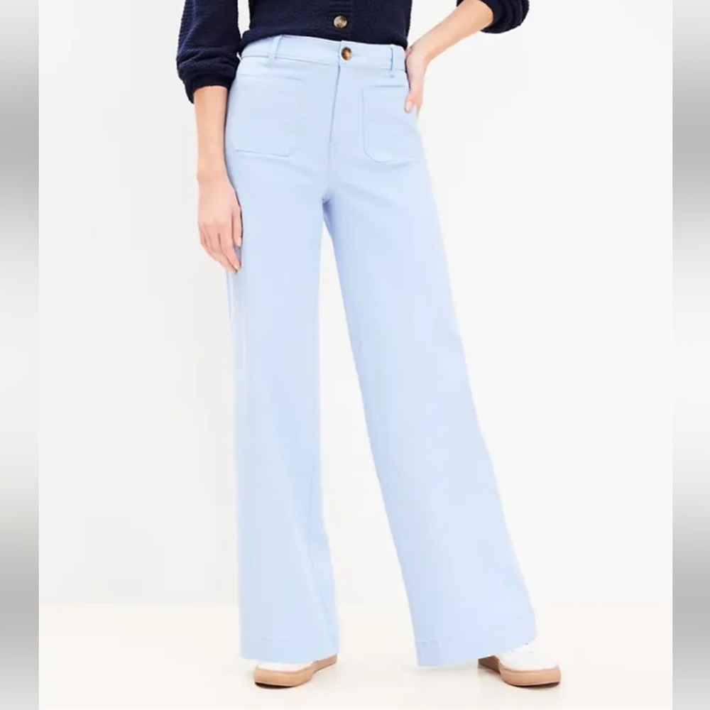 Loft wide leg  front pocket chino pants size 4